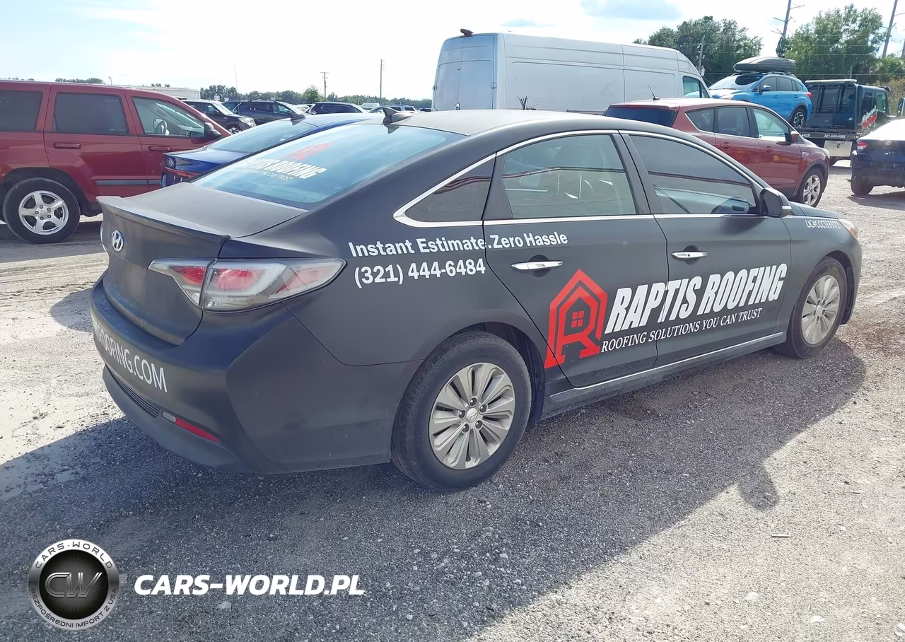2016 Hyundai Sonata Hybrid Se VIN:KMHE24L1XGA041862 - 4