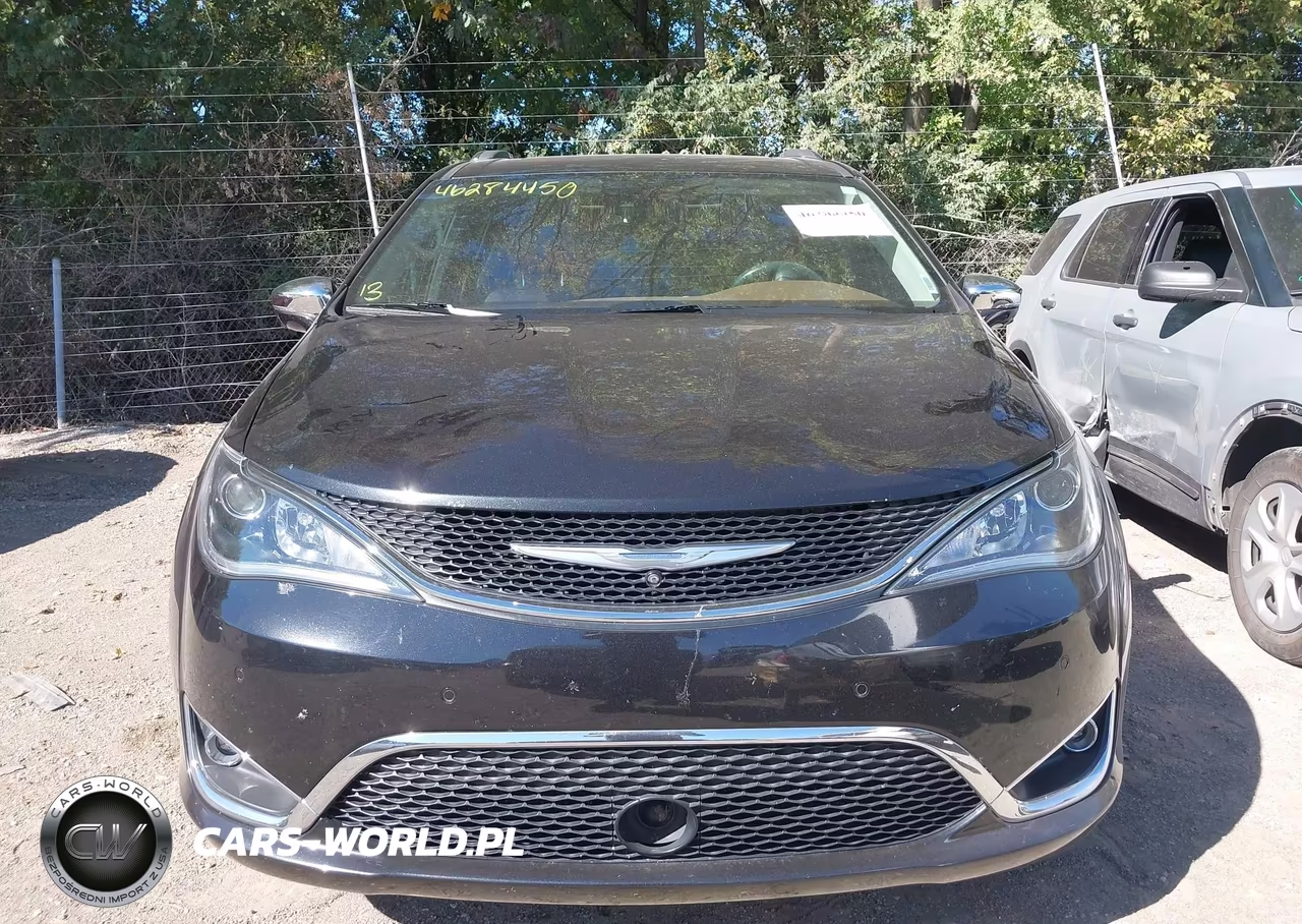 2017 Chrysler Pacifica Limited VIN:2C4RC1GG5HR528190 - 12