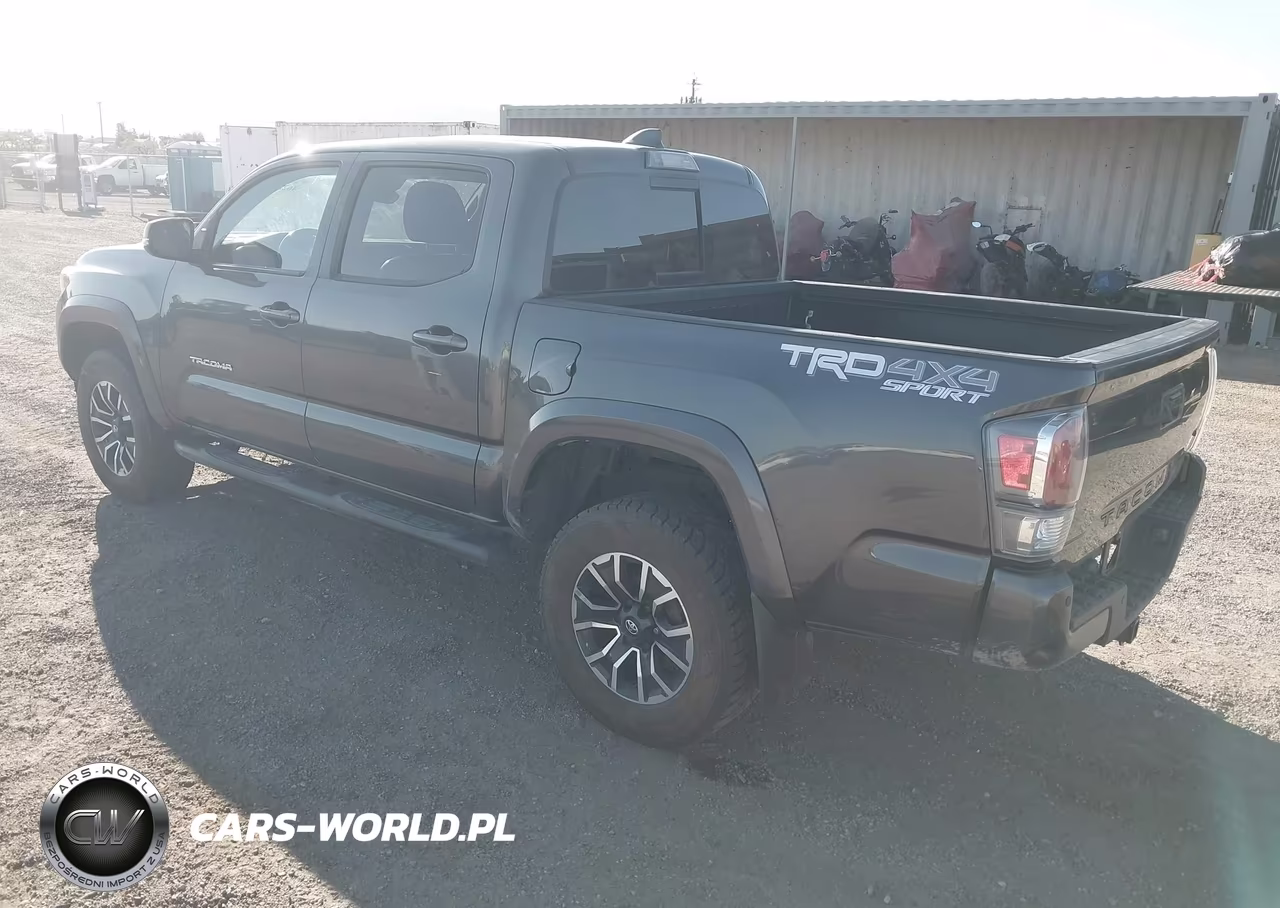 2021 Toyota Tacoma VIN:3TMCZ5AN3MM377399 - 3