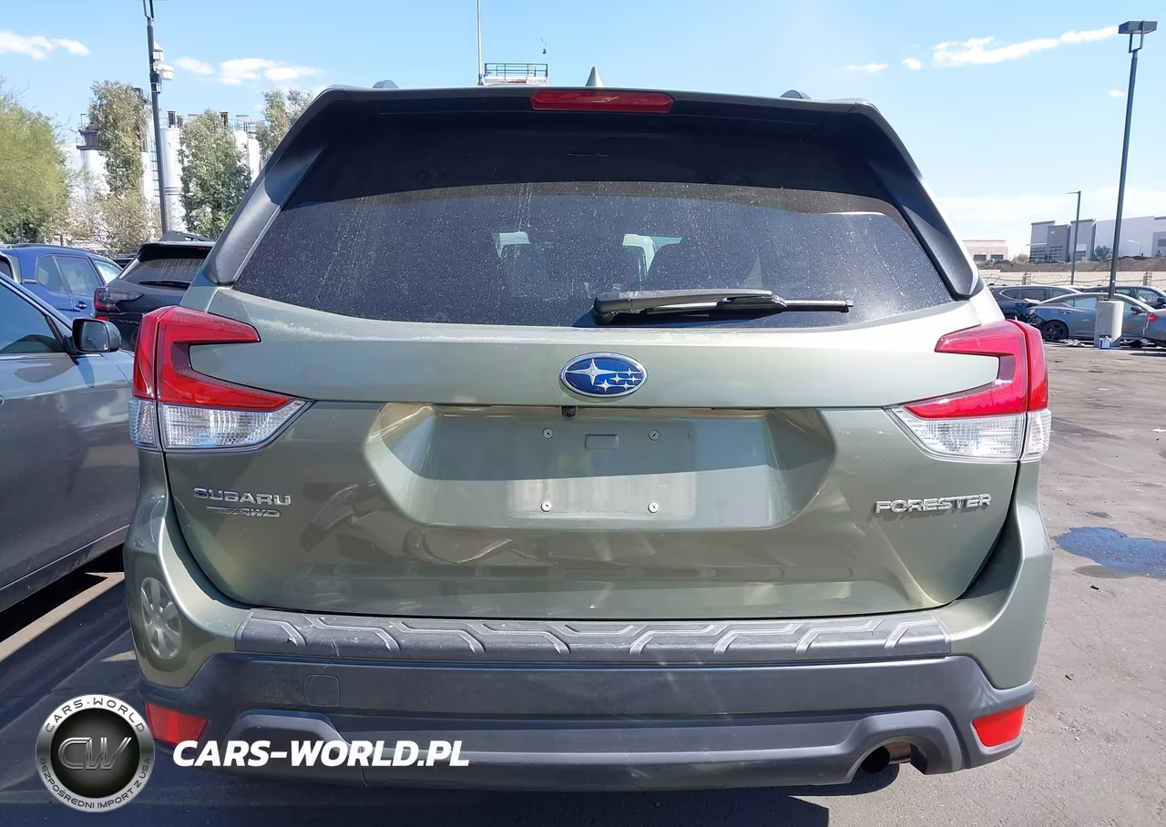 2020 Subaru Forester Premium VIN:JF2SKAGC7LH598071 - 17