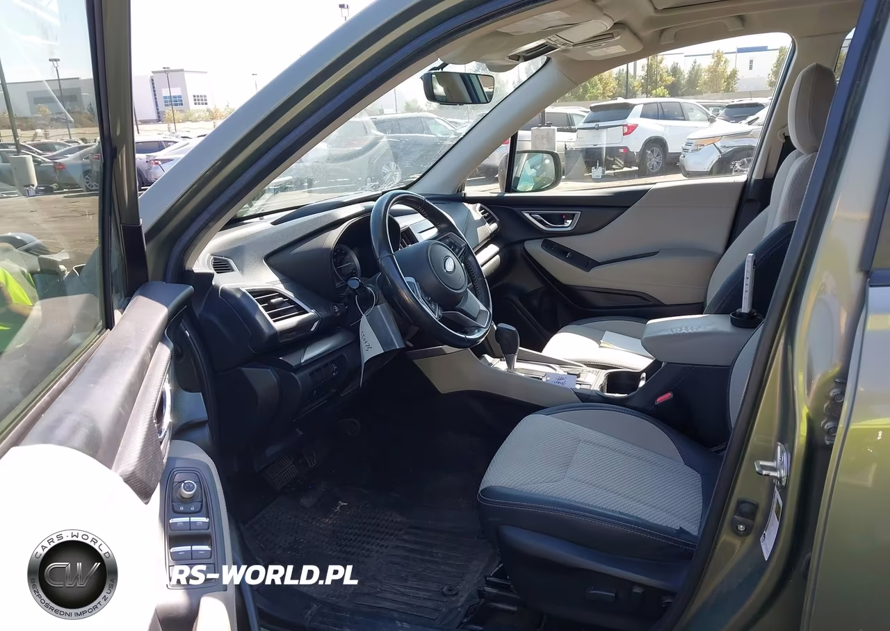 2020 Subaru Forester Premium VIN:JF2SKAGC7LH598071 - 5