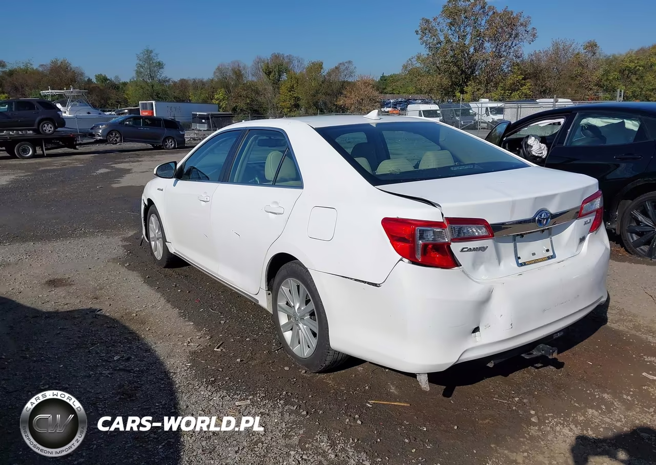 2013 Toyota Camry Hybrid Xle VIN:4T1BD1FK9DU092912 - 3