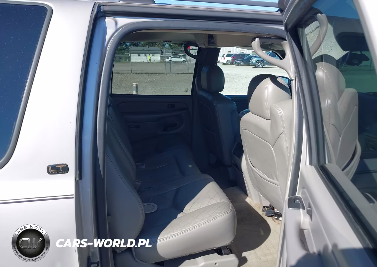 2004 Chevrolet Suburban 1500 Lt VIN:1GNFK16Z44J142472 - 8