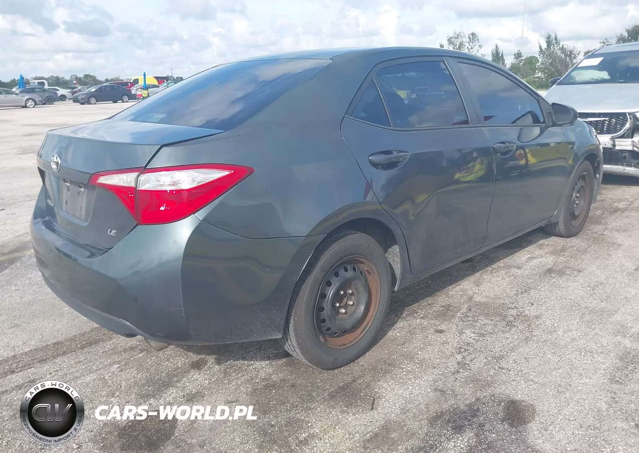 2016 Toyota Corolla Le VIN:5YFBURHE0GP549473 - 4