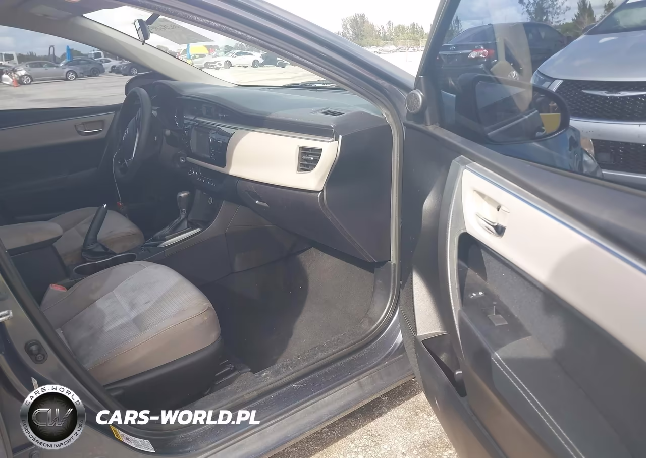 2016 Toyota Corolla Le VIN:5YFBURHE0GP549473 - 5