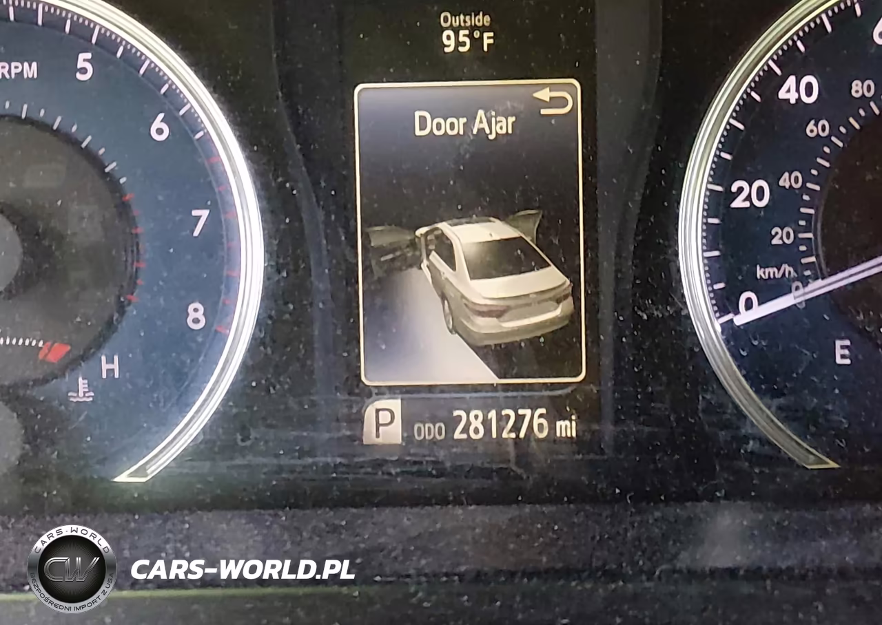 2016 Toyota Camry Le VIN:4T4BF1FK0GR530091 - 15