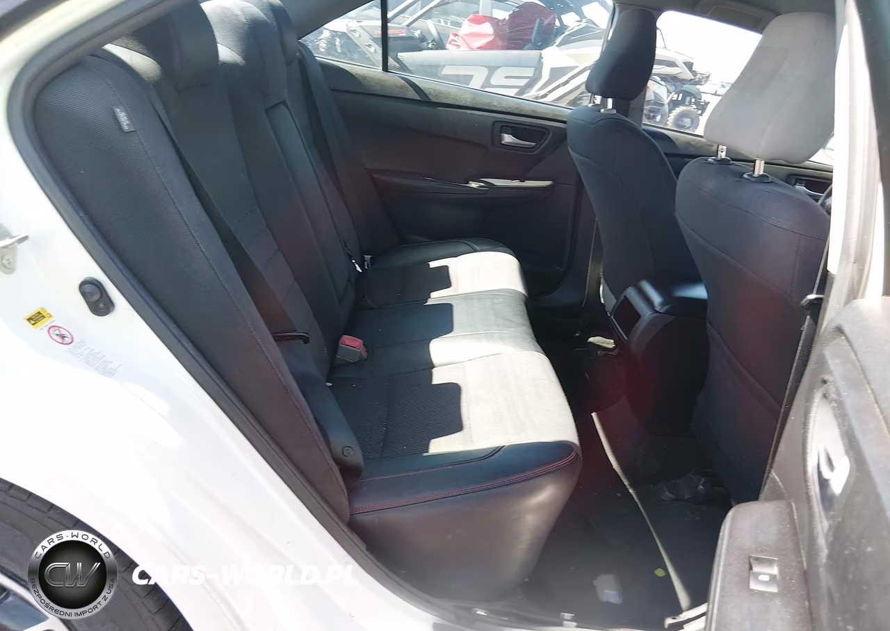 2016 Toyota Camry Le VIN:4T4BF1FK0GR530091 - 8