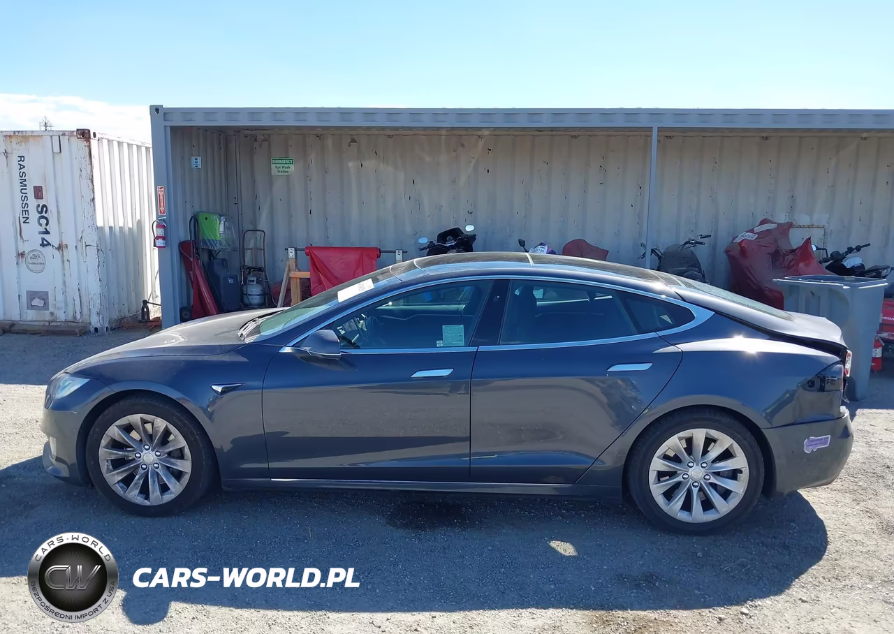 2018 Tesla Model S 100D-75D-P100D VIN:5YJSA1E28JF285409 - 15