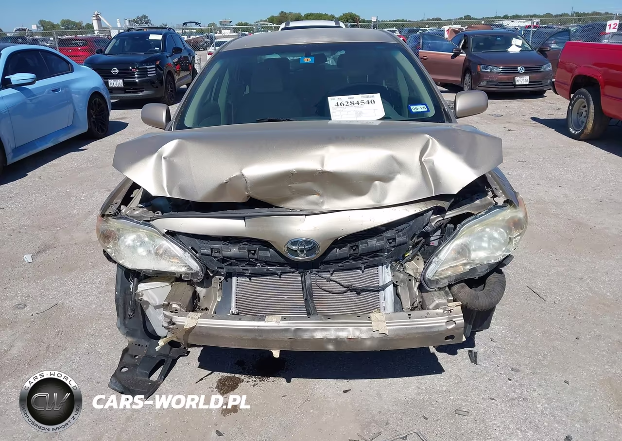 2010 Toyota Corolla Le VIN:2T1BU4EE7AC371561 - 12
