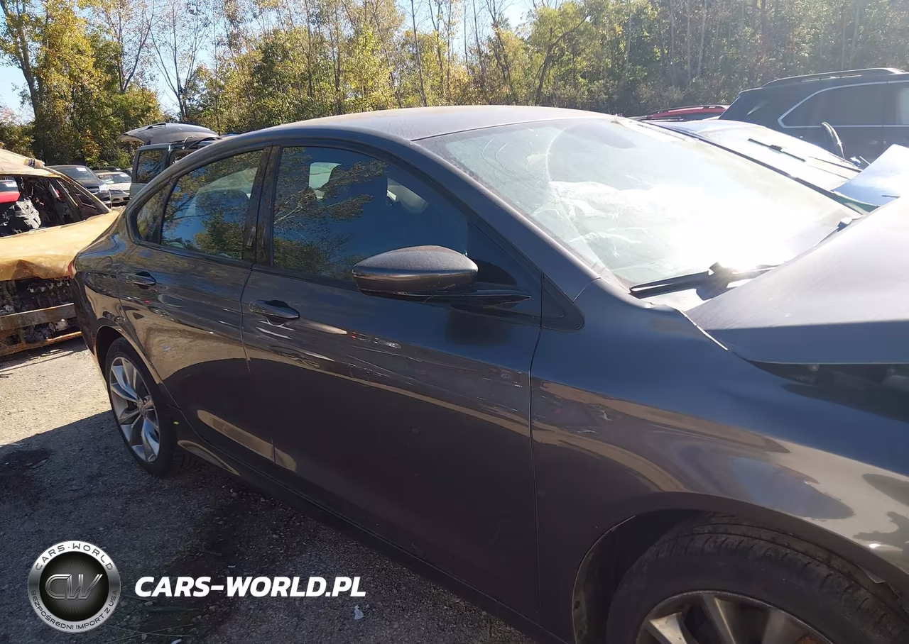 2015 Chrysler 200 S VIN:1C3CCCDG1FN560459 - 13