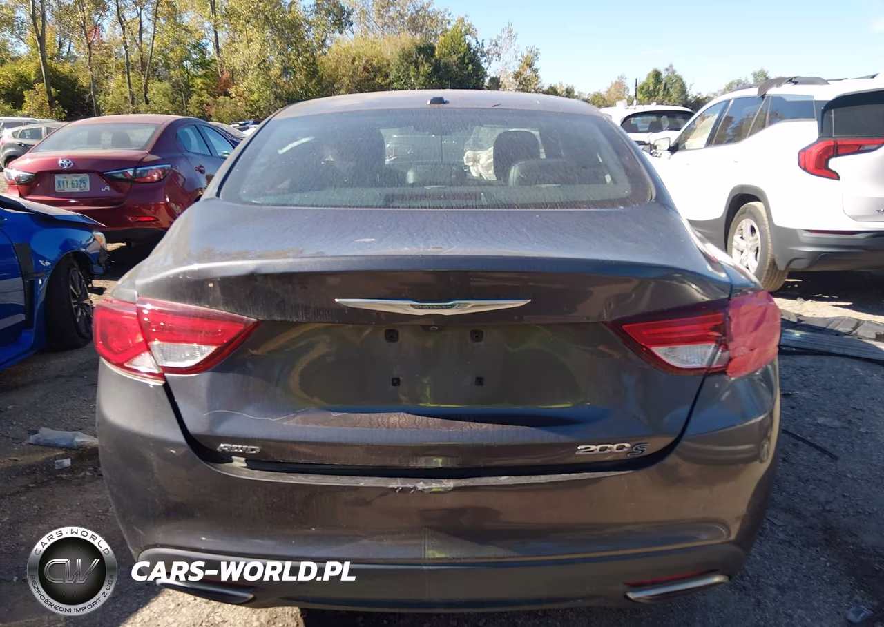 2015 Chrysler 200 S VIN:1C3CCCDG1FN560459 - 16