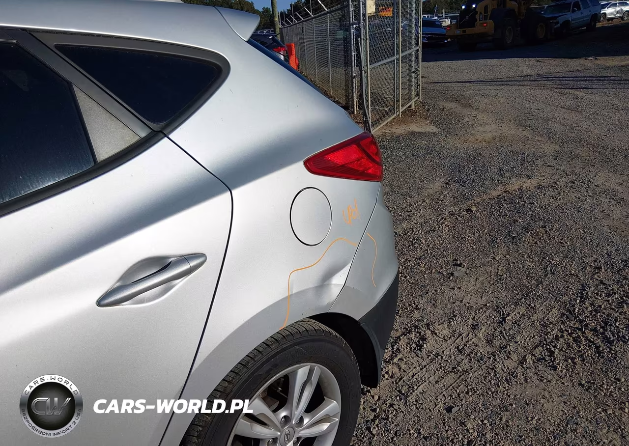 2011 Hyundai Tucson Gls VIN:KM8JUCAC8BU309208 - 6