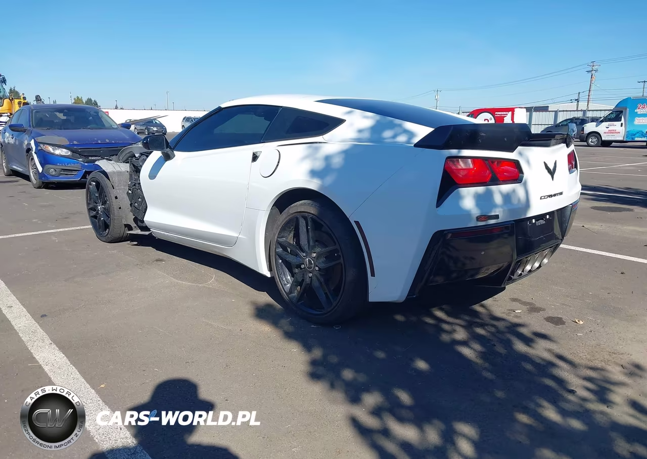 2014 Chevrolet Corvette Stingray Z51 VIN:1G1YG2D75E5134703 - 3