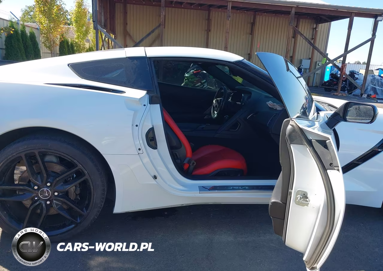 2014 Chevrolet Corvette Stingray Z51 VIN:1G1YG2D75E5134703 - 5