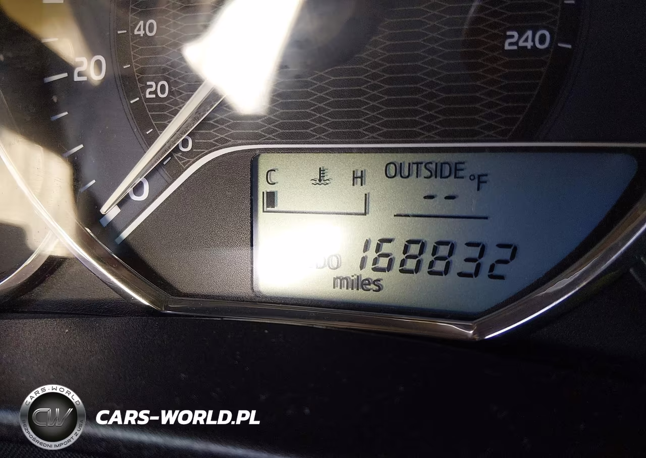 2014 Toyota Corolla Le VIN:2T1BURHE4EC211281 - 16