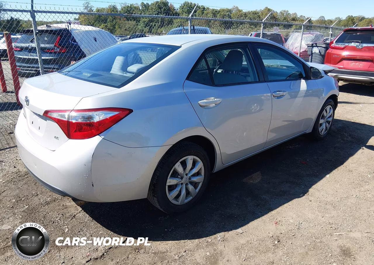 2014 Toyota Corolla Le VIN:2T1BURHE4EC211281 - 4