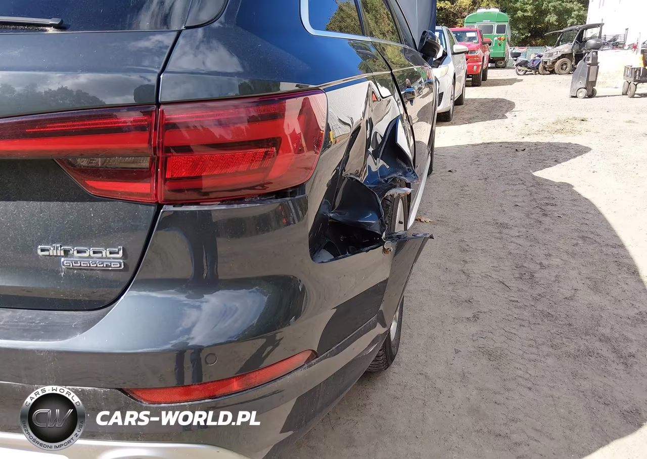 2018 Audi A4 Allroad VIN:WA19NAF49JA084558 - 17