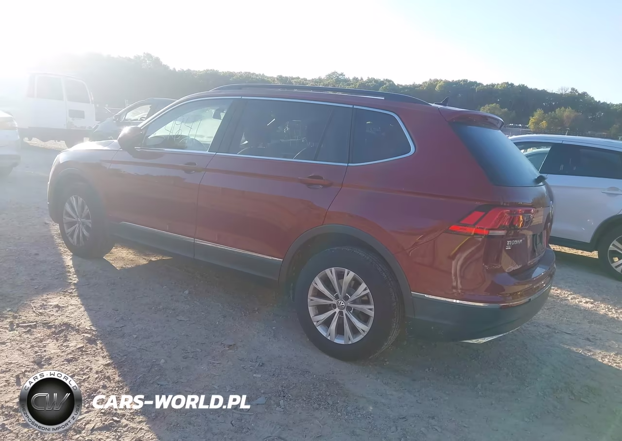 2018 Volkswagen Tiguan 2.0T Se-2.0T Sel VIN:3VV2B7AX4JM137451 - 3