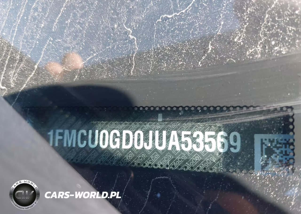 2018 Ford Escape Se VIN:1FMCU0GD0JUA53569 - 9