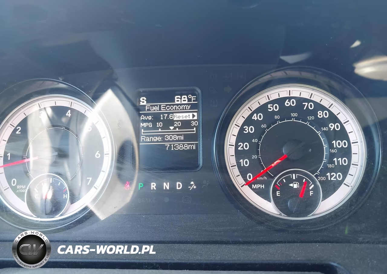 2018 Ram 1500 Tradesman 4X4 6'4 Box VIN:1C6RR7FG3JS284408 - 7