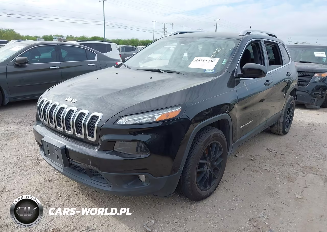 2018 Jeep Cherokee Latitude Fwd VIN:1C4PJLCB5JD510042 - 2
