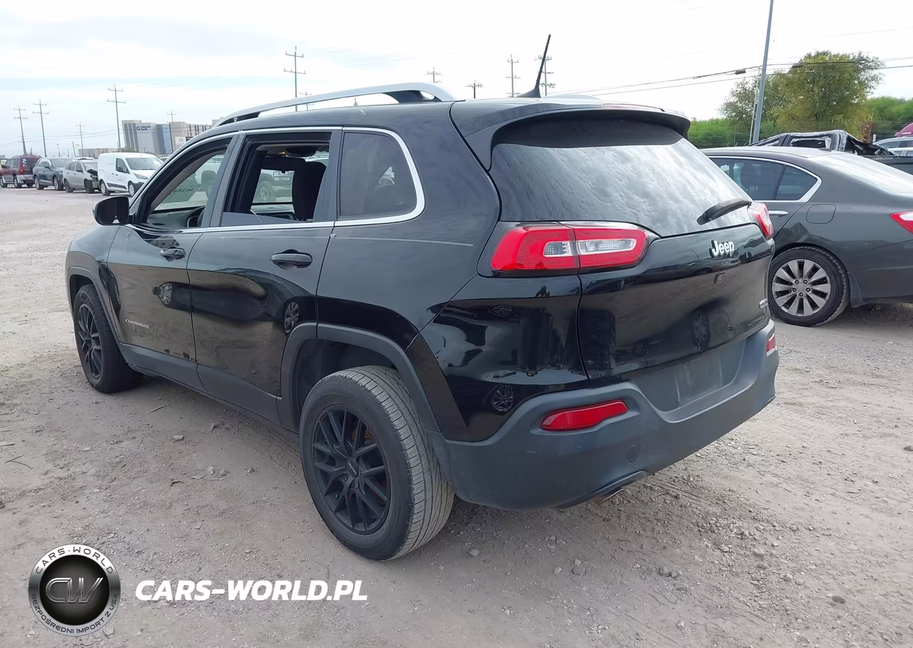 2018 Jeep Cherokee Latitude Fwd VIN:1C4PJLCB5JD510042 - 3