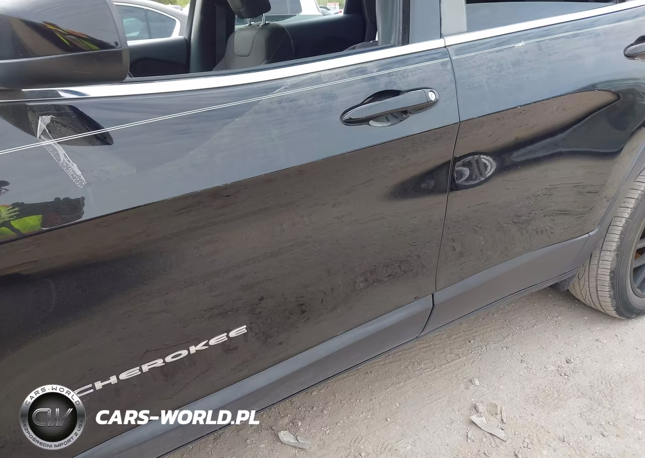 2018 Jeep Cherokee Latitude Fwd VIN:1C4PJLCB5JD510042 - 6