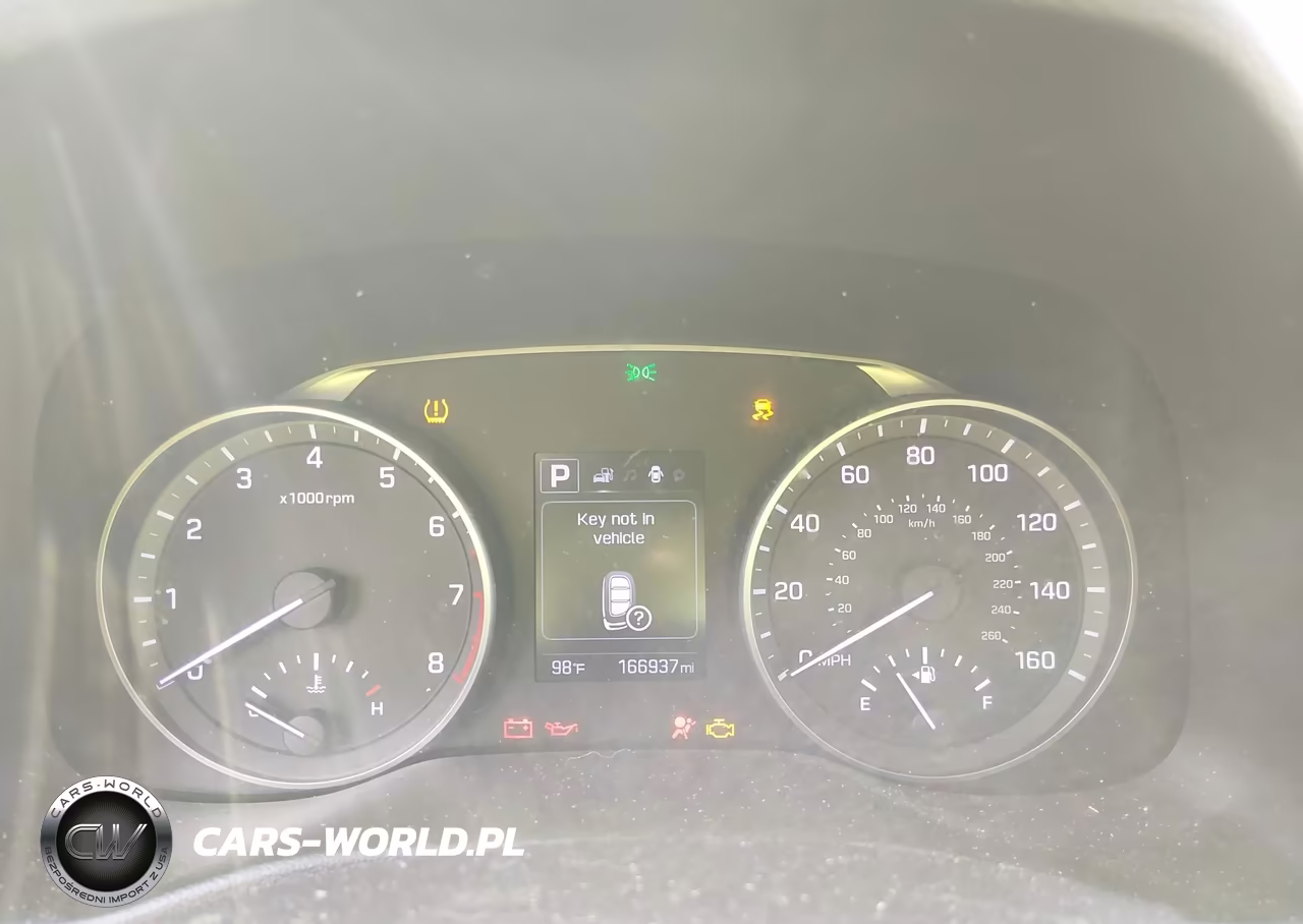 2018 Hyundai Elantra Value Edition VIN:5NPD84LF6JH303516 - 7