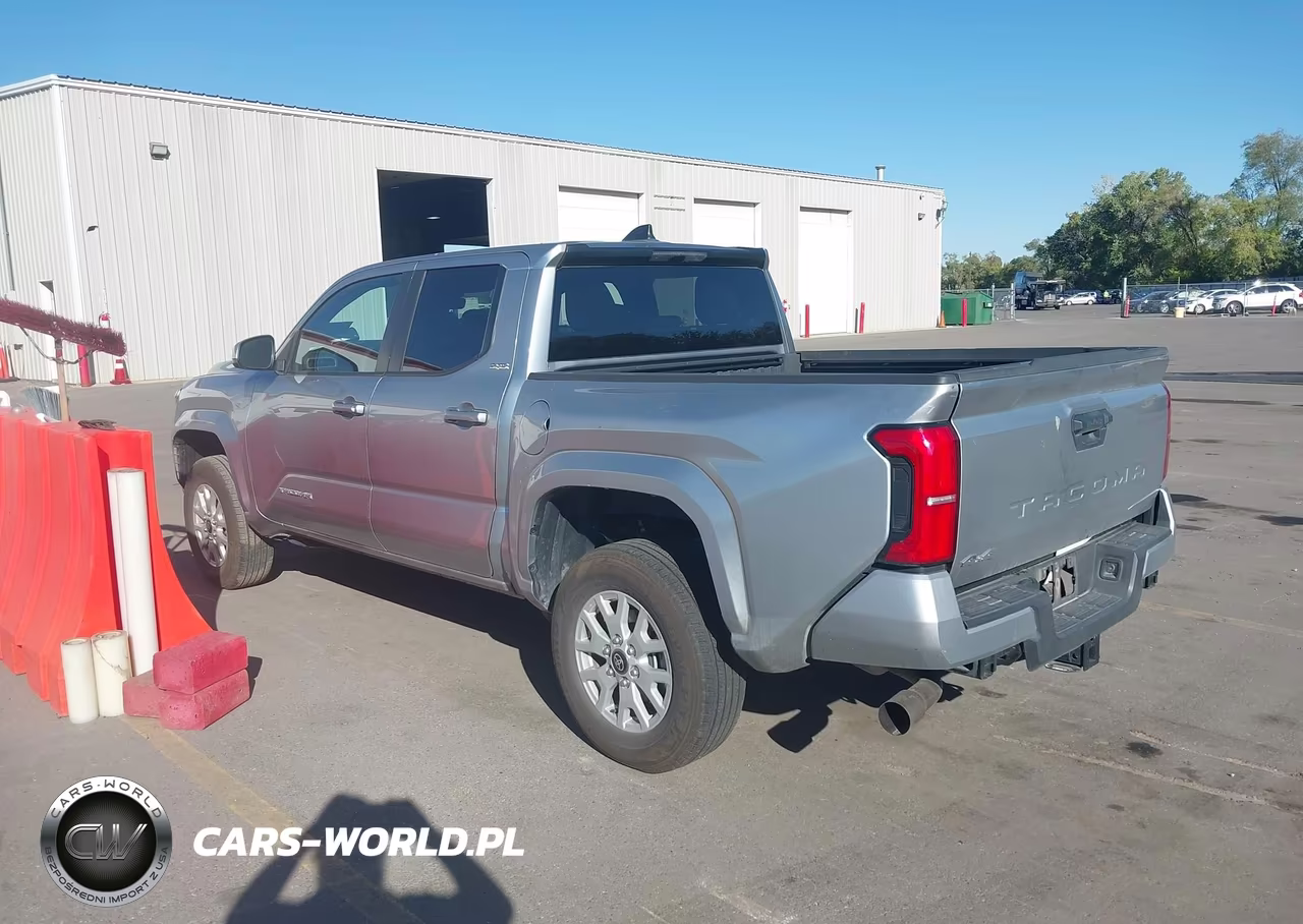 2025 Toyota Tacoma Sr5 VIN:3TMLB5JN9SM141812 - 3