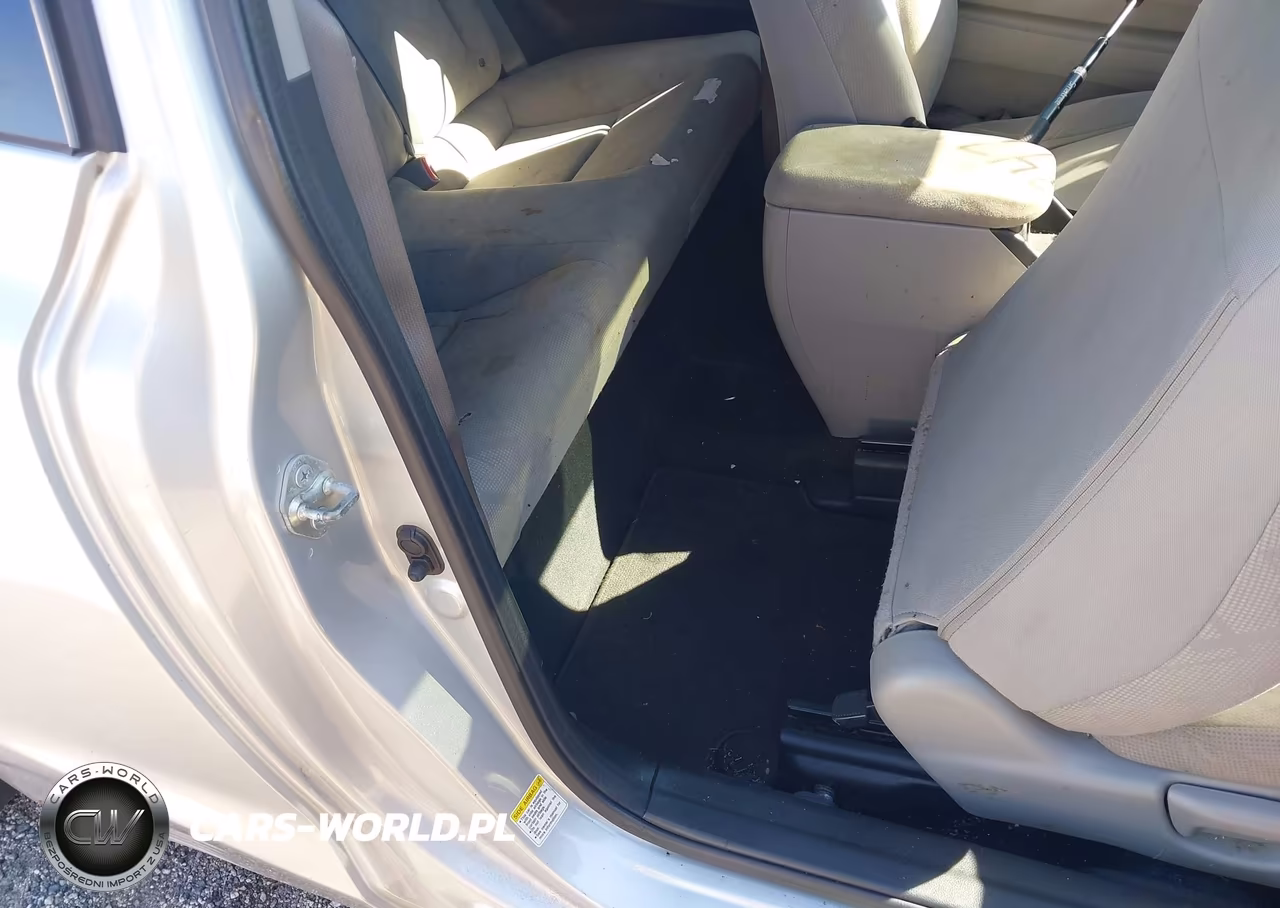 2012 Honda Civic Lx VIN:2HGFG3B5XCH524838 - 8