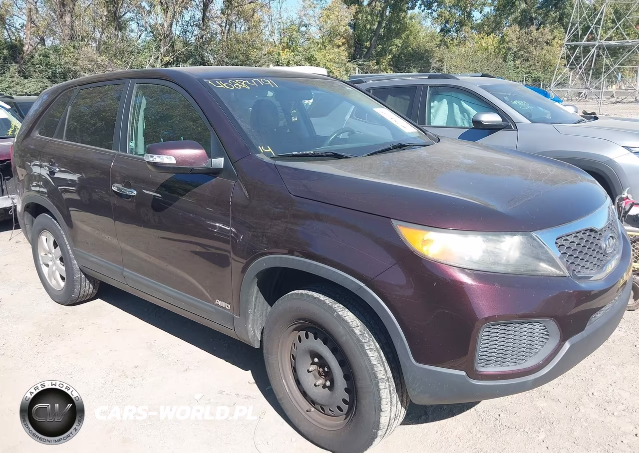 2011 Kia Sorento Lx VIN:5XYKTCA14BG085818 - 1