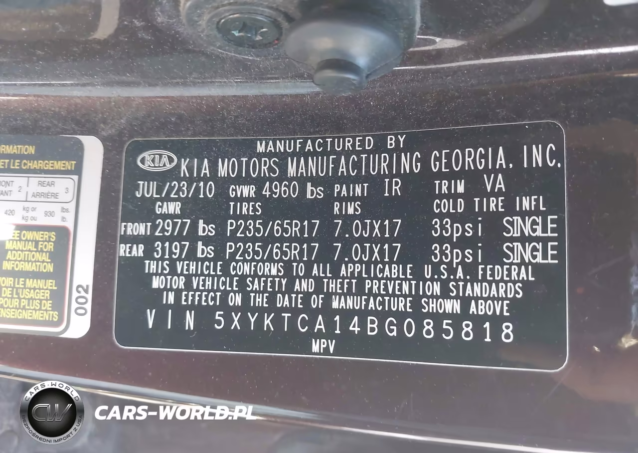 2011 Kia Sorento Lx VIN:5XYKTCA14BG085818 - 9