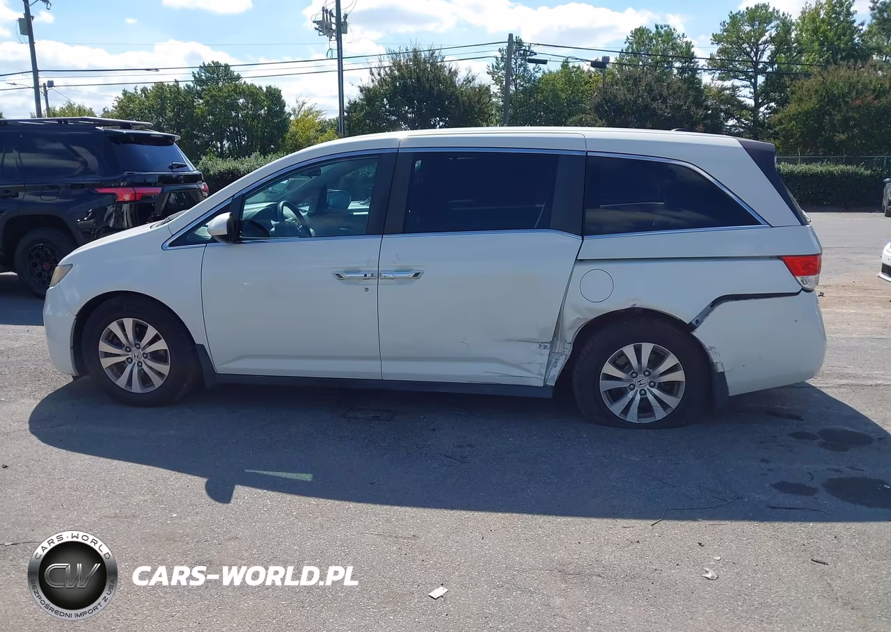 2016 Honda Odyssey Se VIN:5FNRL5H3XGB036641 - 14