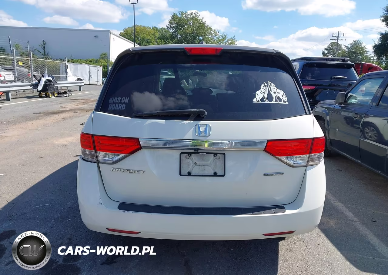 2016 Honda Odyssey Se VIN:5FNRL5H3XGB036641 - 16
