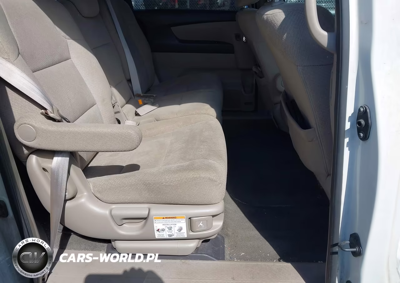 2016 Honda Odyssey Se VIN:5FNRL5H3XGB036641 - 8