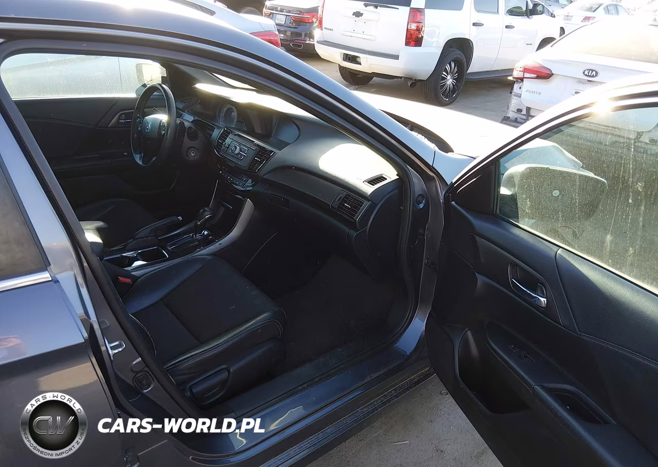 2017 Honda Accord Sport VIN:1HGCR2F55HA176941 - 5