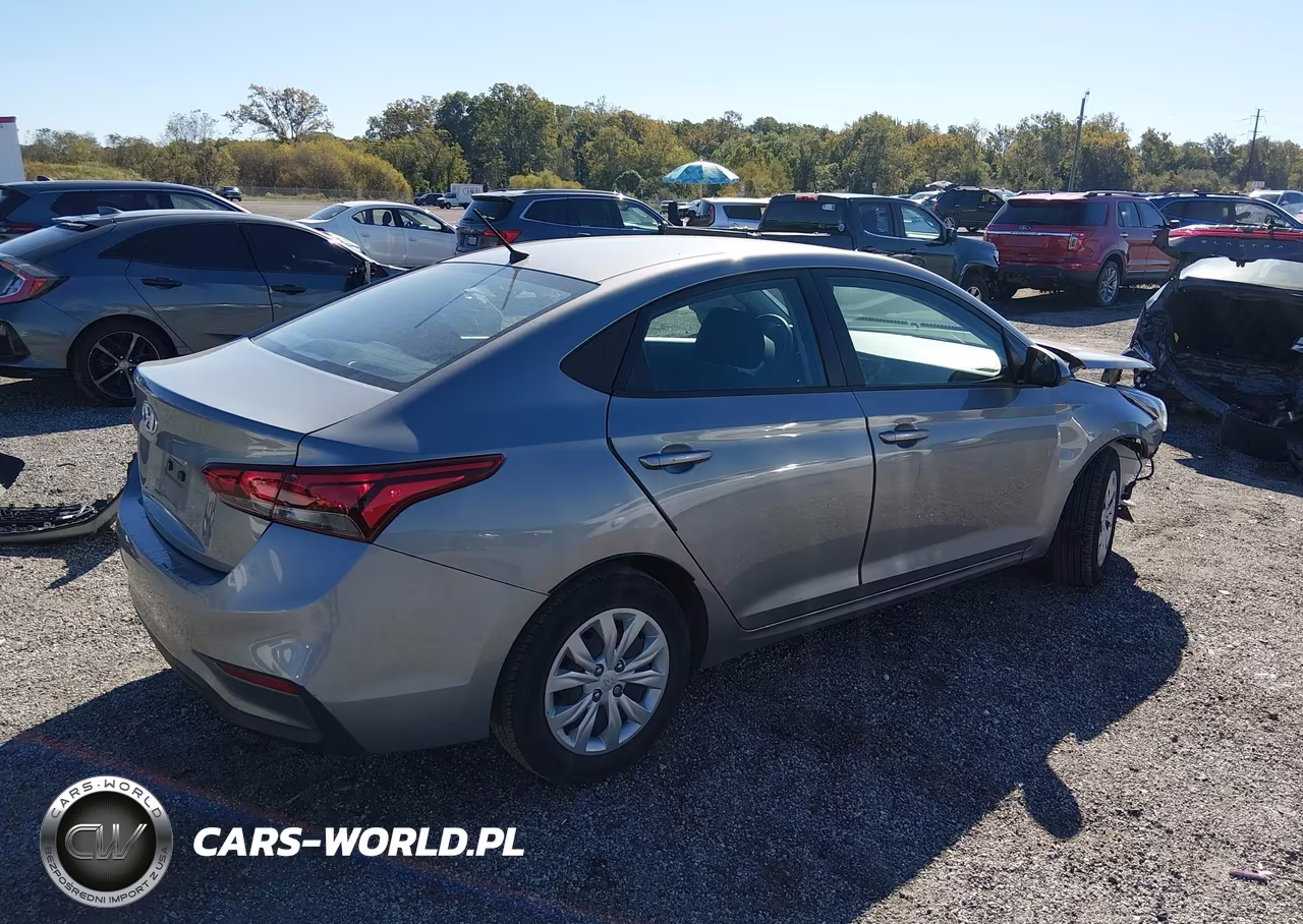 2022 Hyundai Accent Se VIN:3KPC24A64NE181703 - 4