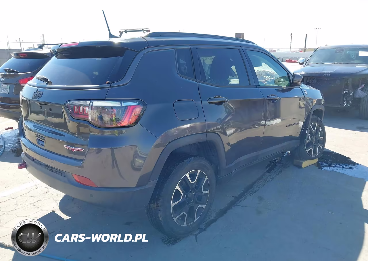 2021 Jeep Compass Trailhawk 4X4 VIN:3C4NJDDB6MT571782 - 4