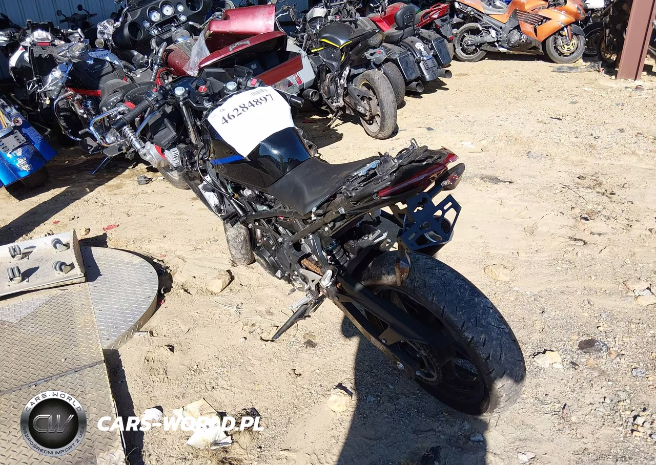 2025 Kawasaki Ex500 VIN:ML5EXGG13SDA49954 - 3