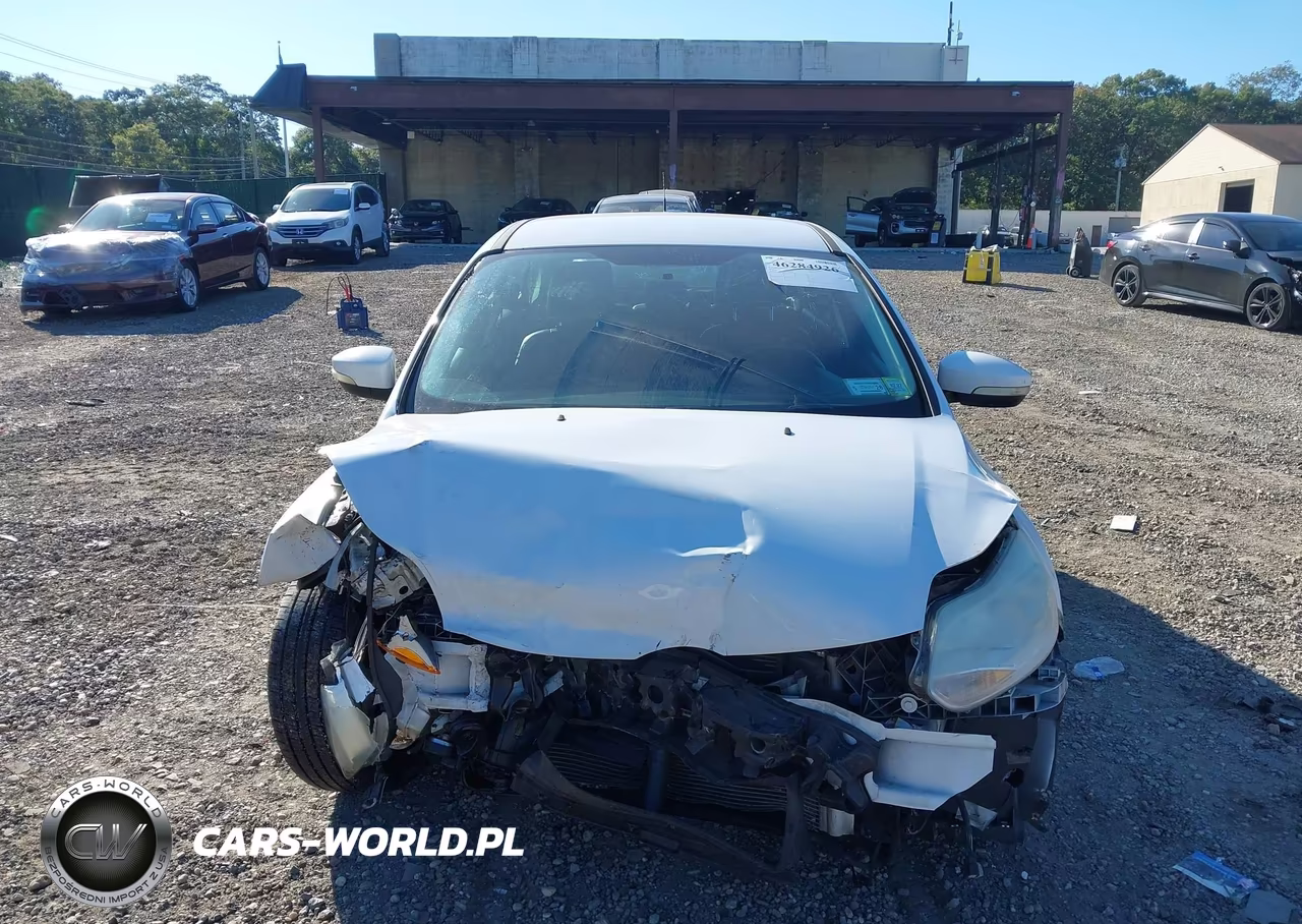 2013 Ford Focus Se VIN:1FADP3K20DL240284 - 13