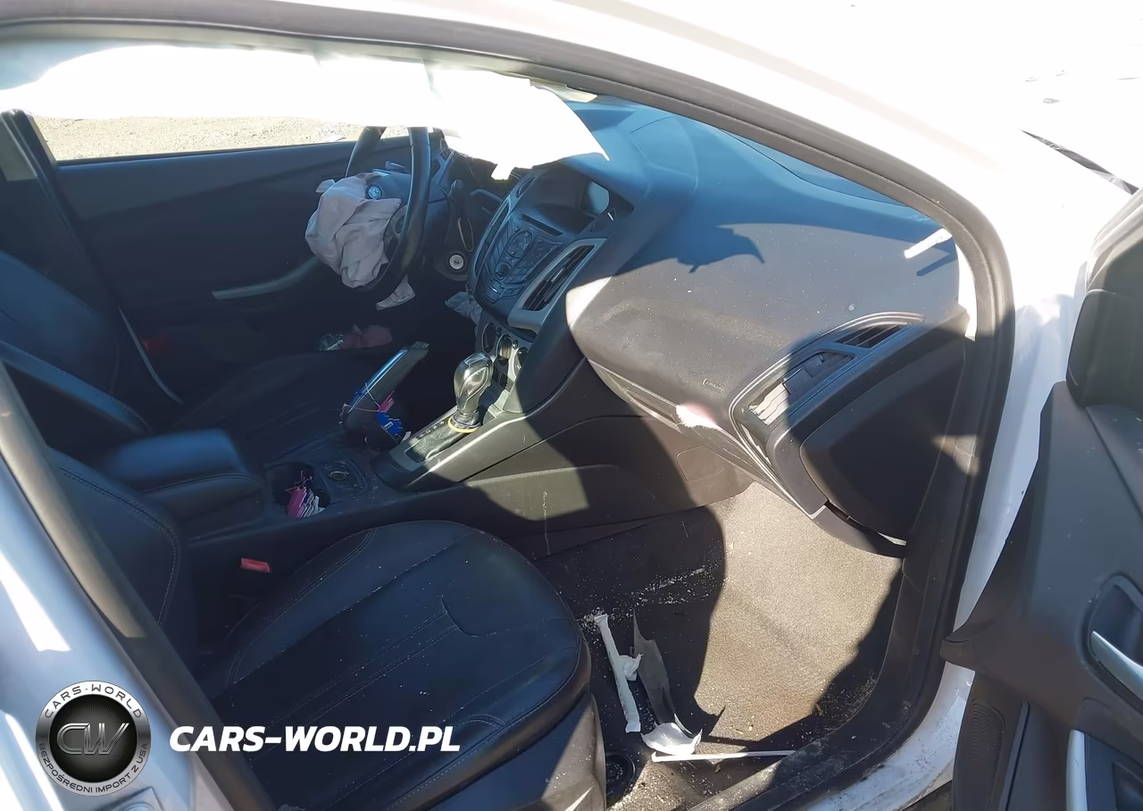 2013 Ford Focus Se VIN:1FADP3K20DL240284 - 5