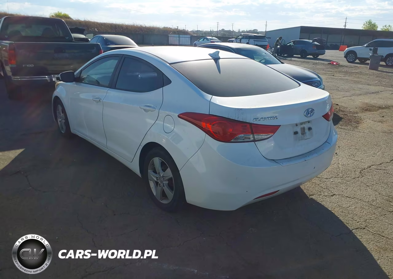 2012 Hyundai Elantra Gls VIN:5NPDH4AEXCH141273 - 3
