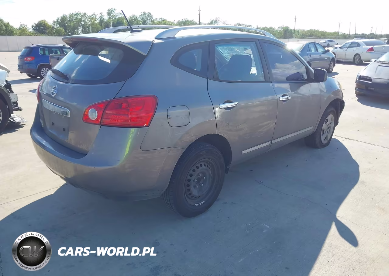 2015 Nissan Rogue Select S VIN:JN8AS5MT6FW656147 - 4