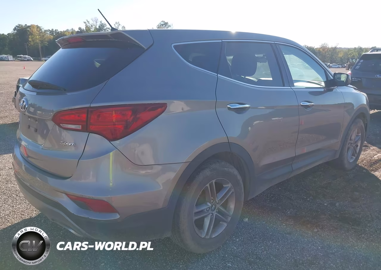 2018 Hyundai Santa Fe Sport 2.4L VIN:5NMZT3LB7JH069931 - 4
