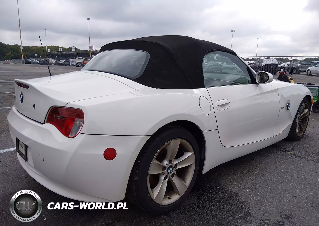 2006 BMW Z4 3.0I VIN:4USBU33536LW66907 - 4