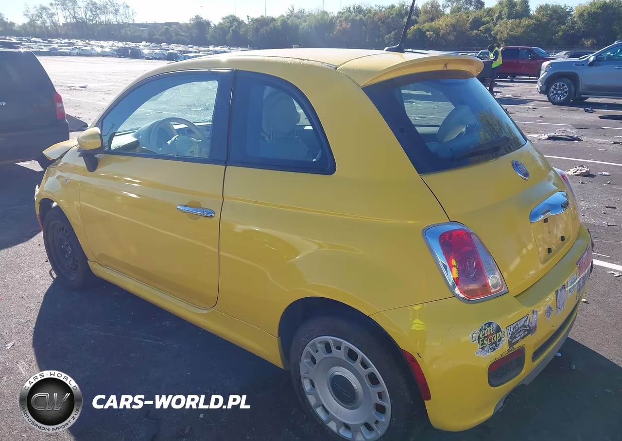 2015 Fiat 500 Sport VIN:3C3CFFBRXFT647998 - 3