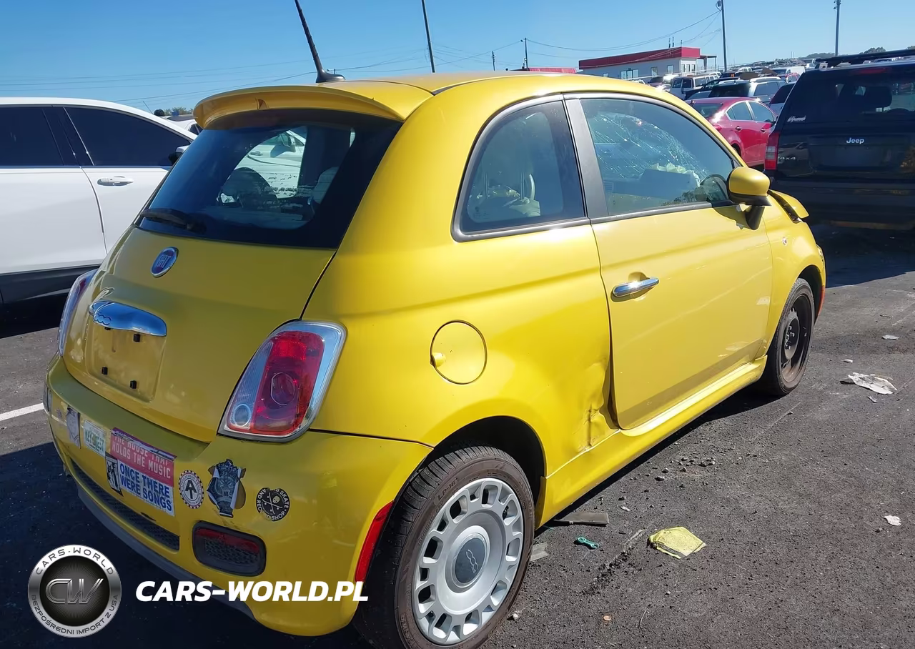 2015 Fiat 500 Sport VIN:3C3CFFBRXFT647998 - 4