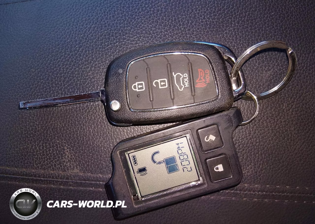 2014 Hyundai Santa Fe Sport 2.4L VIN:5XYZUDLB5EG166466 - 11