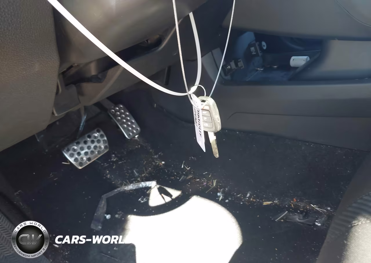 2019 Honda Civic Sport VIN:SHHFK7H41KU206340 - 11