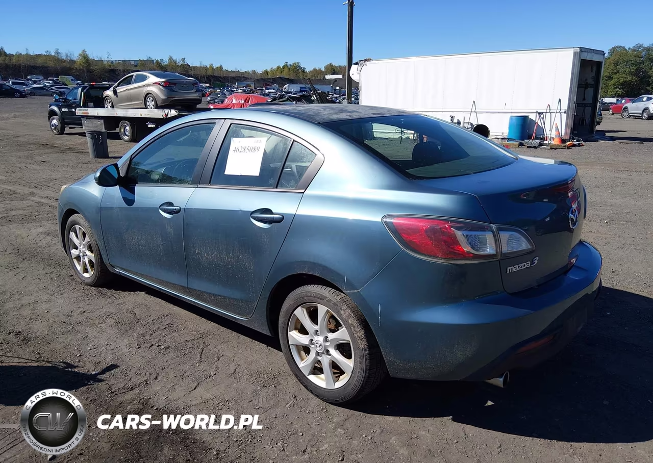 2011 Mazda Mazda3 I Touring VIN:JM1BL1VG6B1427627 - 3